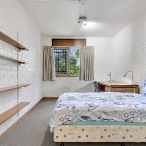 1-Bedroom Suite With Single Bed