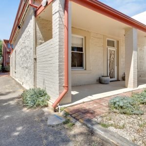 1-Room In Independent Villas