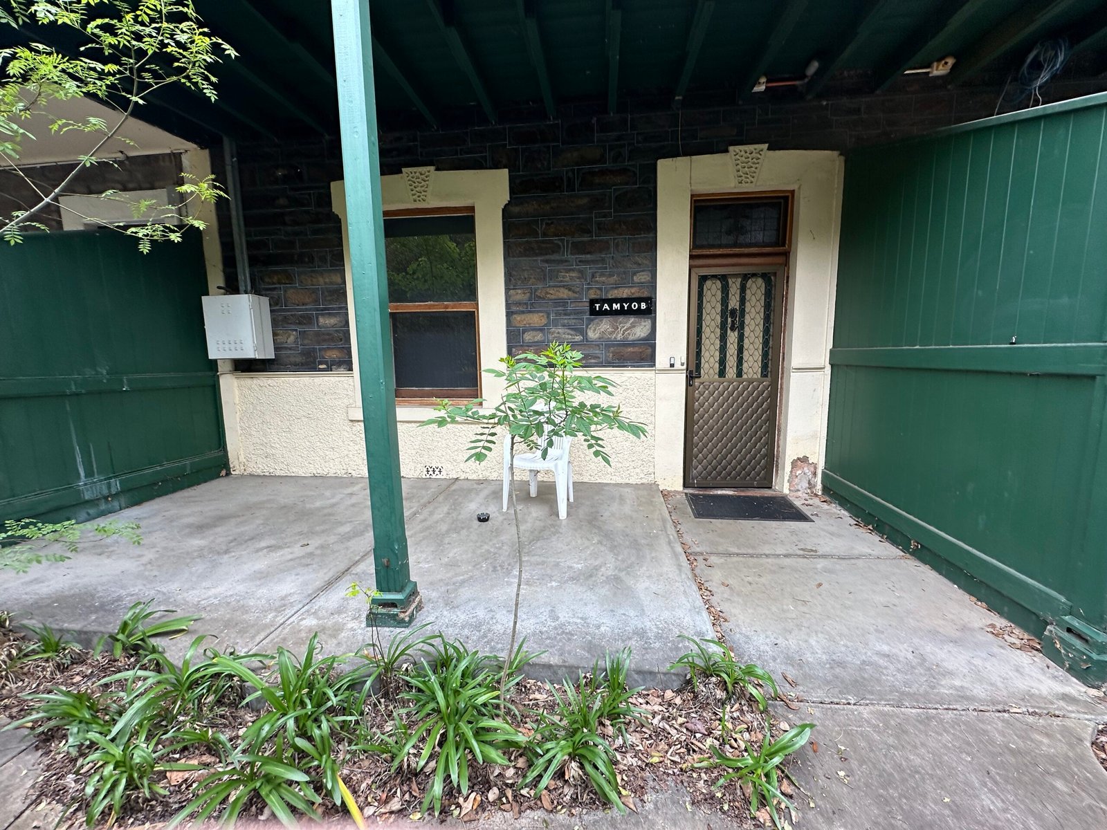 1 Bedroom Suites - Hurtle Square - Image 5